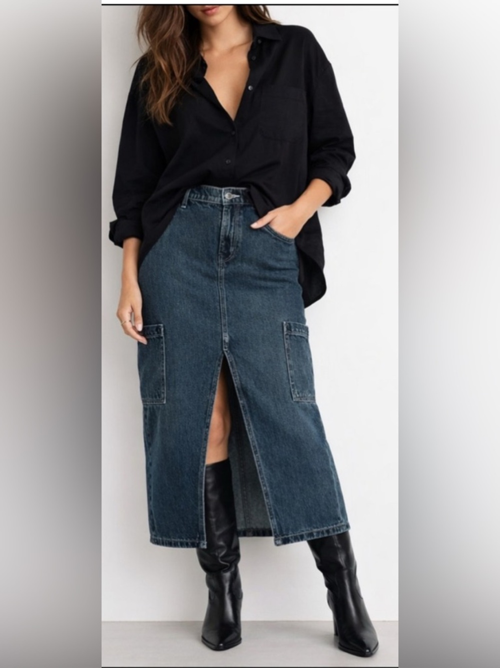 Old Navy Denim Cargo Maxi Skirt Size 22
NWT